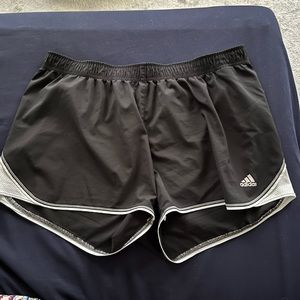 Adidas running shorts. Size xl.